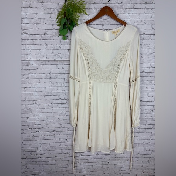 NWT Black Swan Long Sleeve Dress - Picture 1 of 5